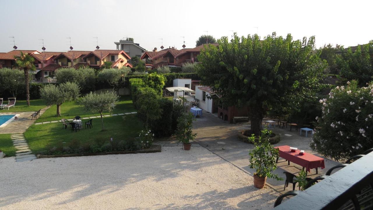 Il Gelso Di Barcuzzi Acomodação com café da manhã Lonato Exterior foto